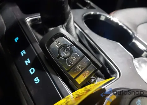 2018 Ford Explorer Sport z USA, uszkodzony, nr VIN 1FM5K8GTXJGC20930